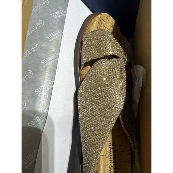 Brand New White Mountain Footbeds Women's 8.5M Gold Glitter Slip On Sandals - Picture 7 of 10